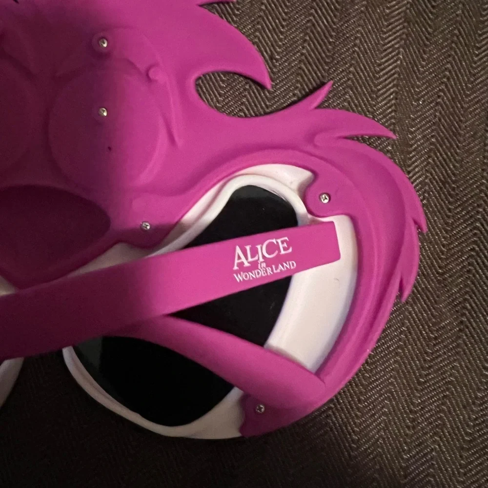 Sun-Staches Alice in Wonderland Sunglasses | Cheshire Cat or Mad
